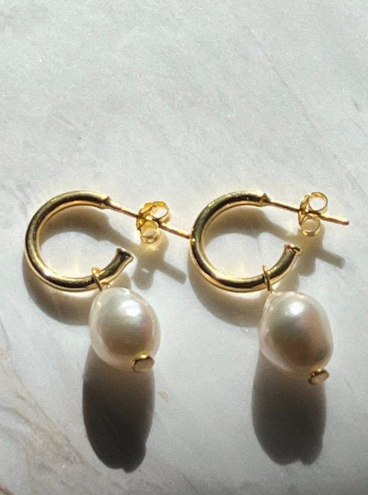 Viktoria Hoop Pearl Earrings